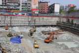 十堰国际金融中心工地首度曝光 深基坑已挖至负15米