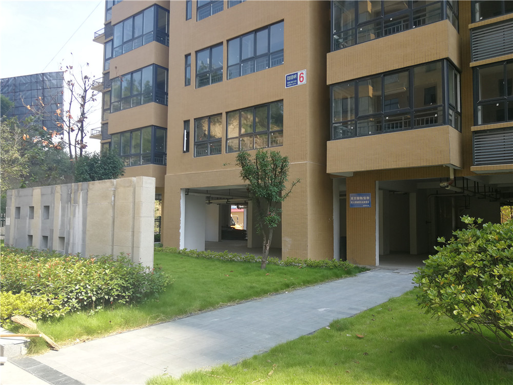 实拍东城华府均价4800元㎡值得拥有