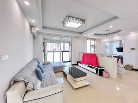 北京南路高端品质小区电梯精装大三室，房子保养九成新，直接拎包入住